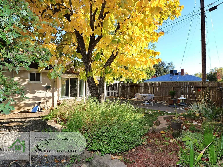 2202 Canal Dr — Photo 35