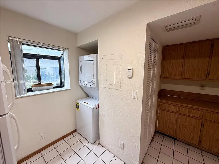 114 Gardens Dr #104 — Photo 6
