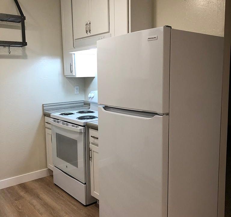 2nd image of 1214 Seabright Ave