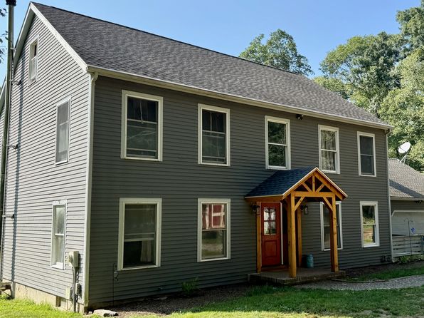 41 Branch Hill Rd