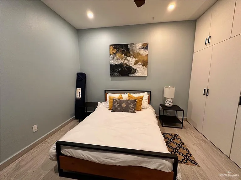 2700 Gulf Blvd #204 — Photo 17