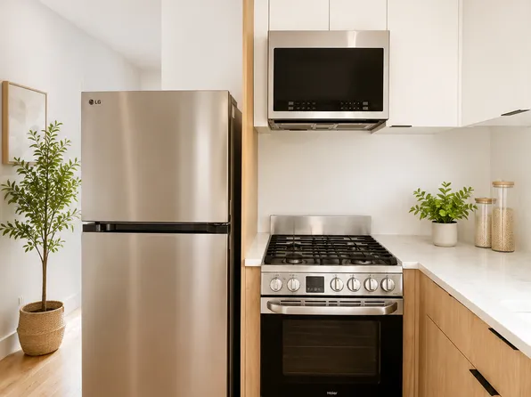 151 Williams Avenue image 1 of 19