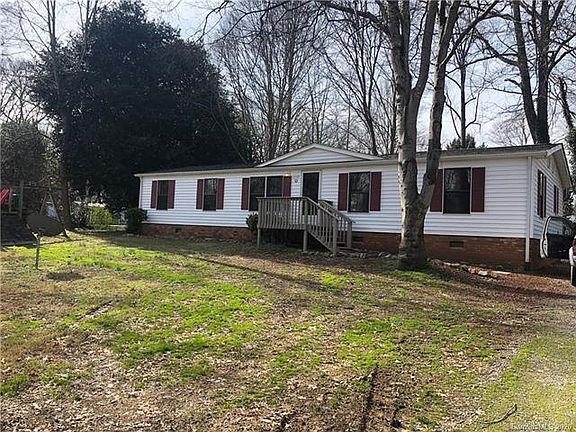 2nd image of 6549 Emerald Isle Dr