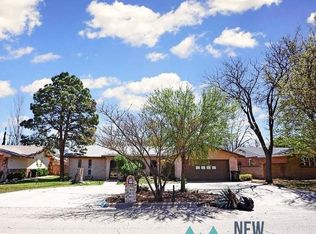 1210 Landsun Dr, Carlsbad, NM 88220