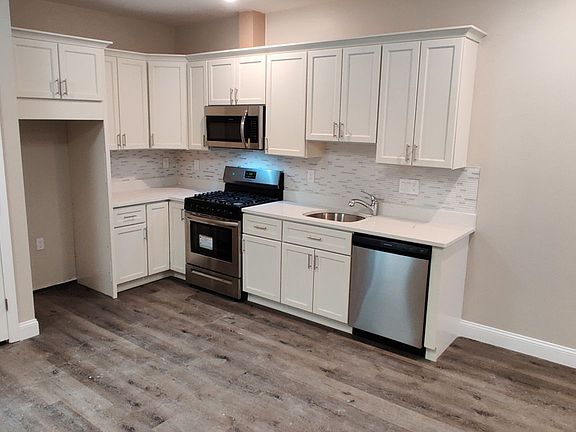 5th image of 191 N Common St #205