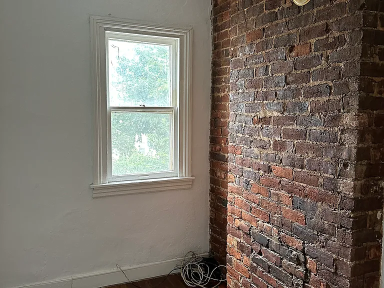 105 S Pine St — Photo 38