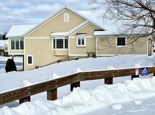 1309 Timber Xing, Holland, MI 49424