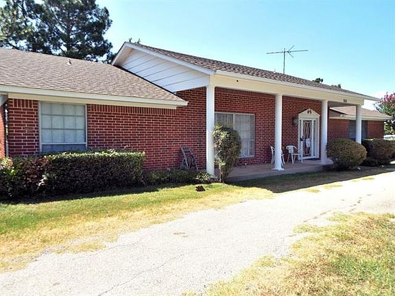 2nd image of 760 Beverly Dr