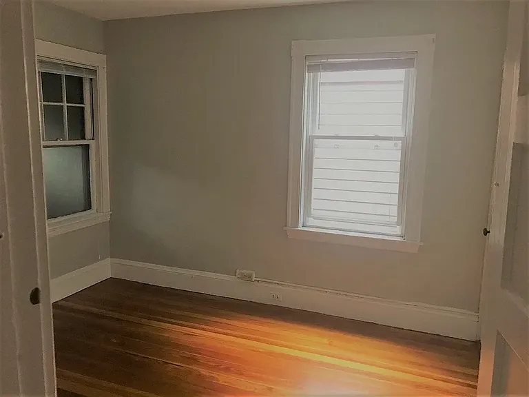35 Eustis St #1 — Photo 5