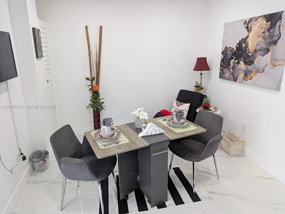 Lucky Star Estates — Photo 4