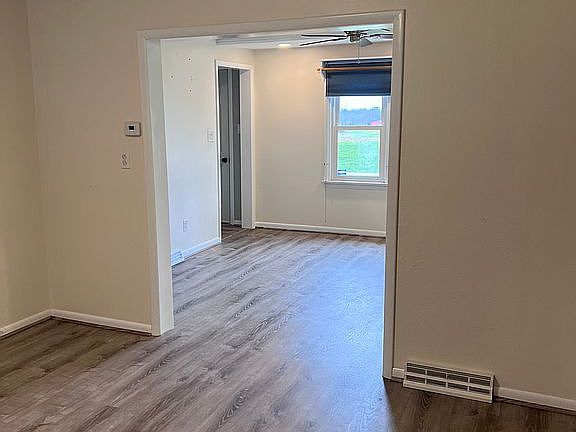 5th image of 4420 Swallen Ave