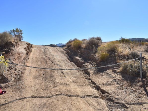 7300 E Mount Emma Rd #VIC, Palmdale, CA 93552