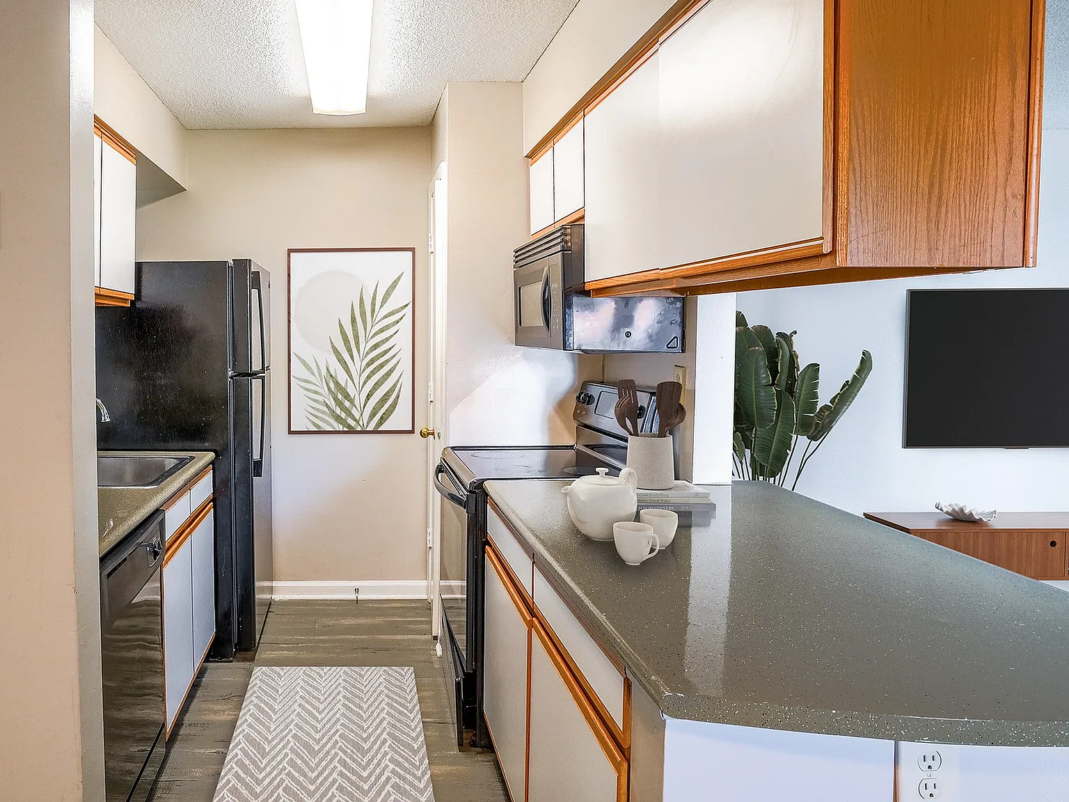 Brookside Apartments — Photo 3