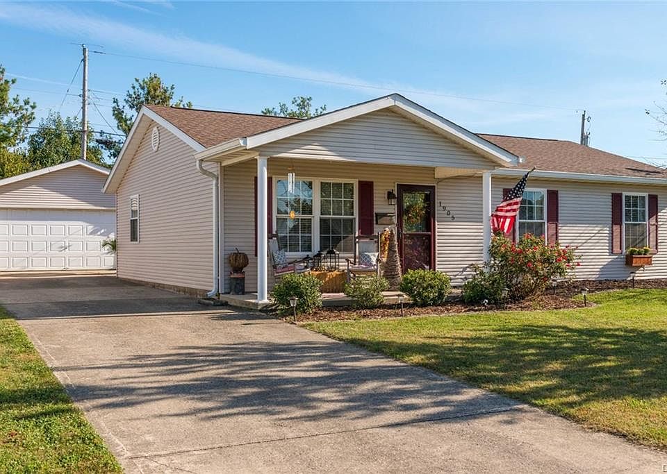 1905  June Drive Xenia OH 45385