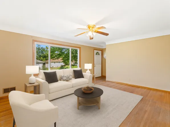 450 11th Ave S, South Saint Paul, MN 55075