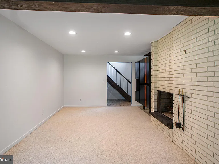 3406 Woodvalley Dr — Photo 30