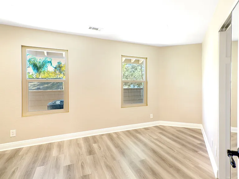 24368 Sage Ct — Photo 18