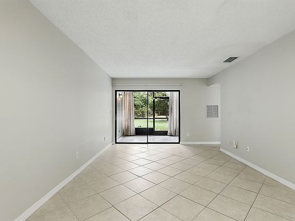 4th image of 3966 Atrium Dr #106