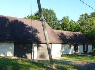 210 River Ct, Waverly, MO 64096