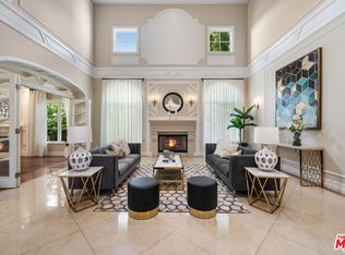 447 N Kenter Ave, Los Angeles, CA 90049