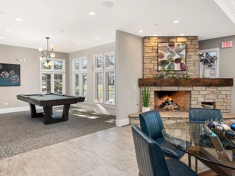 803 Corday at Naperville — Photo 6