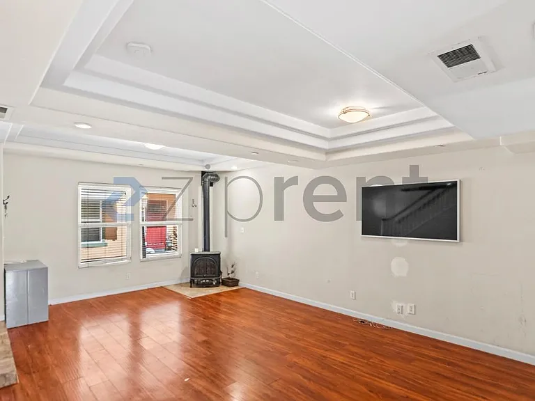 108 Balbach St #9 — Photo 6