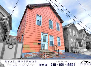 130 Paine St, Troy, NY 12183