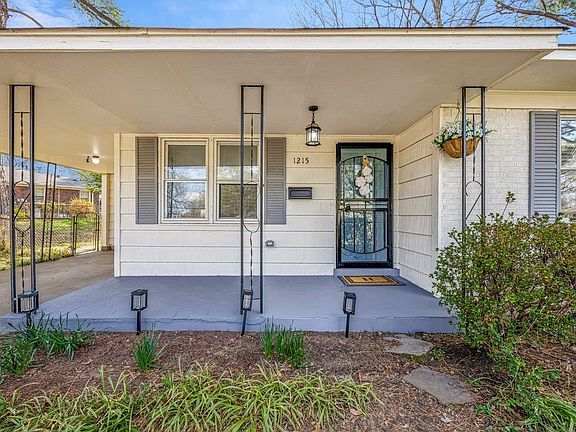 2nd image of 1215 Mount Moriah Rd