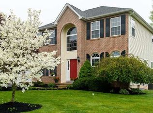 26 Valley View Dr, Collegeville, PA 19426