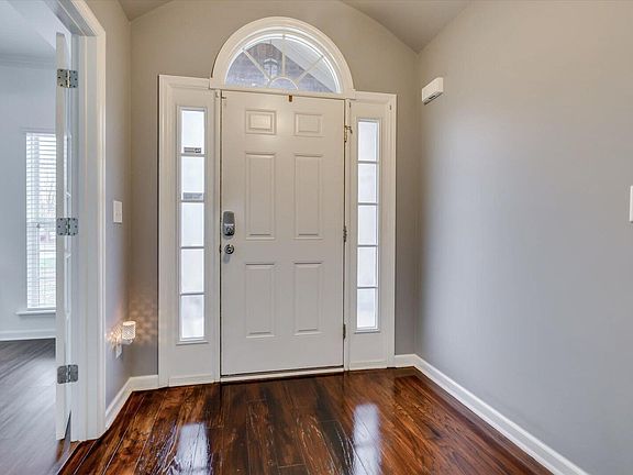 5th image of 1670 Cedar Hill Drive Drive