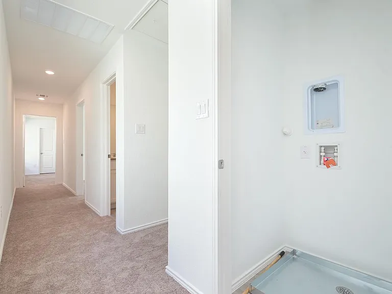 7626 Chancery Gate — Photo 14
