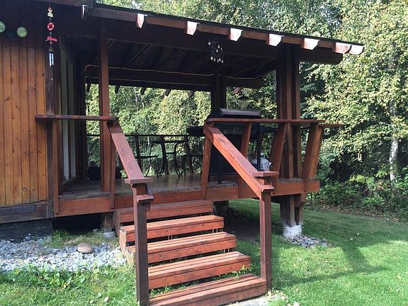 5th image of 21627 Woodcliff Dr
