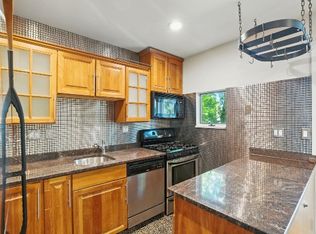 8 Fort Washington Pl, Cambridge, MA 02139