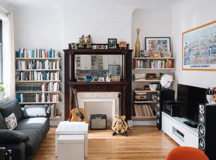 672 Saint Marks Ave APT 3R, Brooklyn, NY 11216