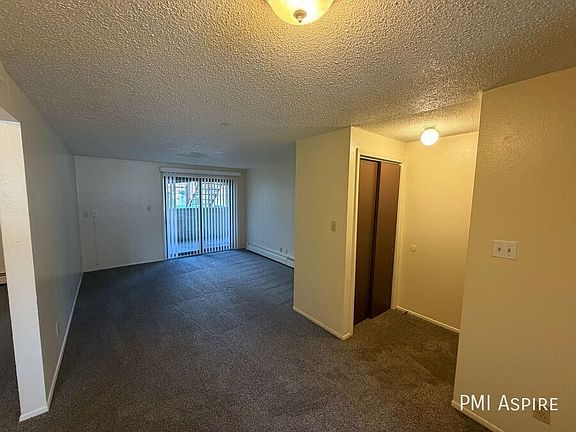 5th image of 1050 17th Ave APT 2