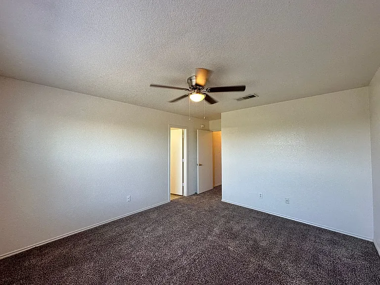 5302 Lauren Lea Dr — Photo 20