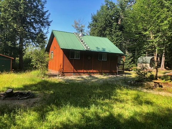 3rd image of 39547 Superior Ln