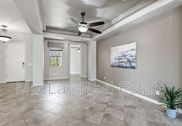 1142 E Bajor St — Photo 34