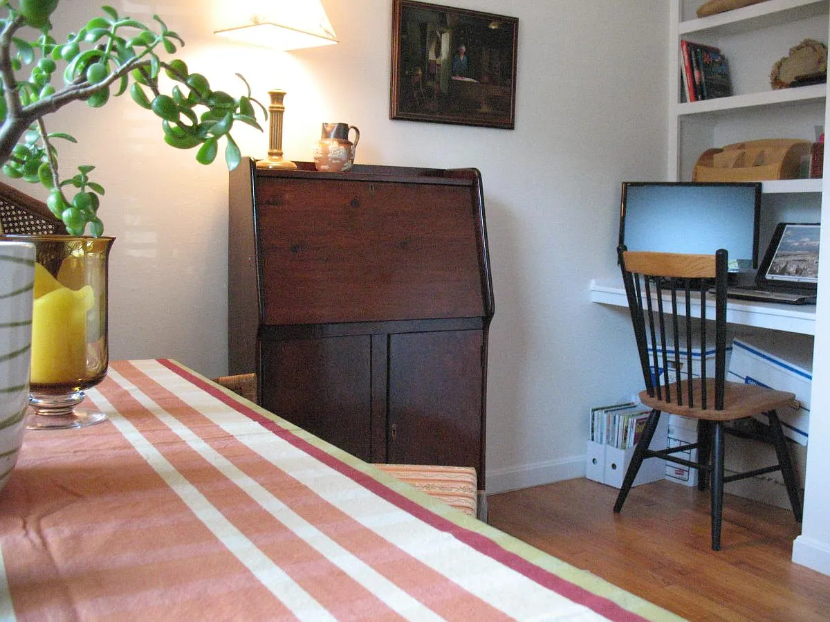 3 bed, 1000 sqft, $2,500 — Photo 4