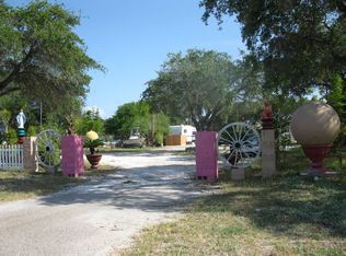 1626 Fm 3036, Rockport, TX 78382