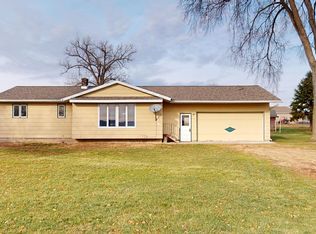W21864 State Road 35, Trempealeau, WI 54661