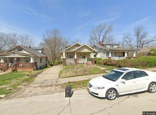 2602 Quincy St, Kansas City, MO 64127