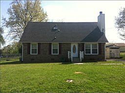 1st image of 704 R S Bradley Blvd