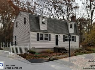 91 Peaslee Crossing Rd, Newton, NH 03858