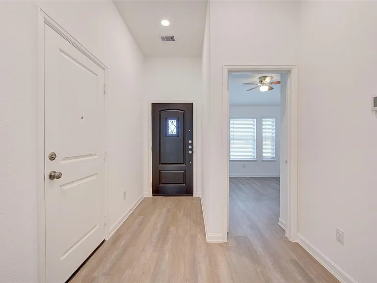 5607 Rock Head Ranch Trl — Photo 3