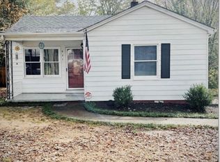 821 Hamrick St, Shelby, NC 28152