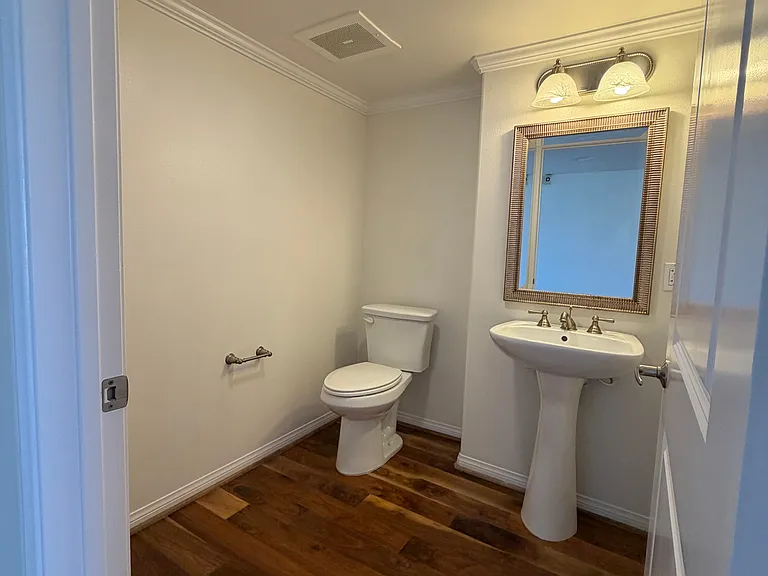 Tradewinds Dr — Photo 16