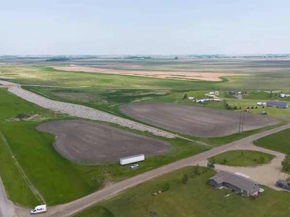 Ackerman Dr, Devils Lake, ND 58301