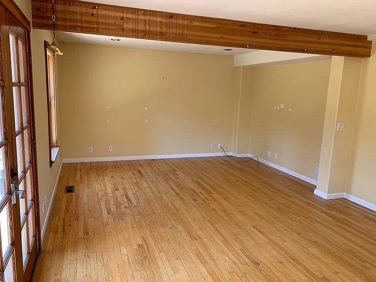 117 Grover Ln — Photo 6