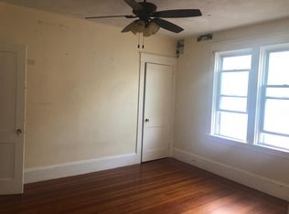 360 Academy Ave, Providence, RI 02908